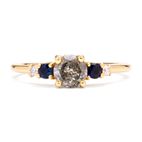 Quinate Engagement Ring in 14K Yellow Gold