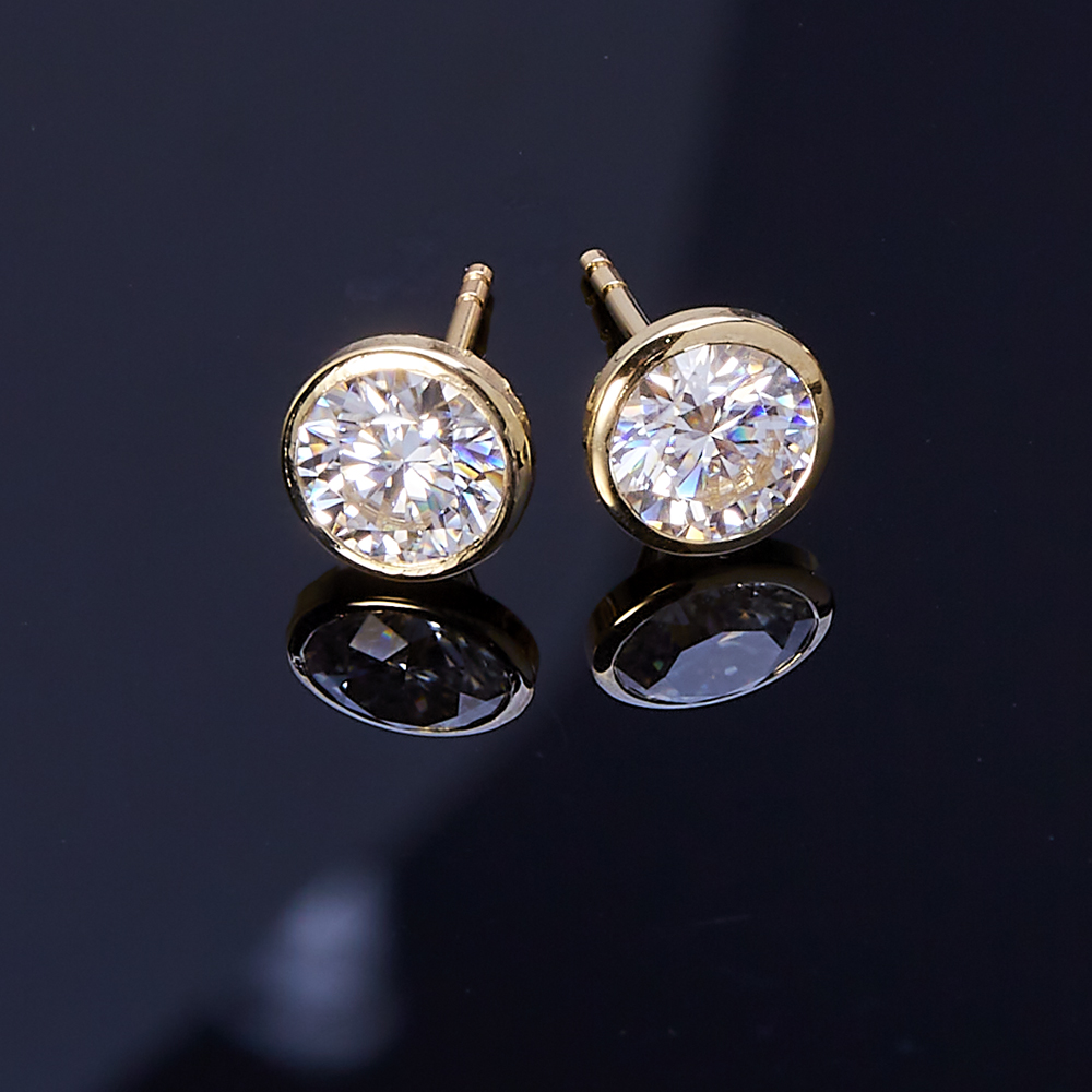 Bezel Stud Earrings 5mm in