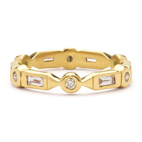 Bijou Wedding Band in 14K Yellow Gold