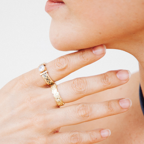 Borderless Persephone Wedding Ring with Gems in