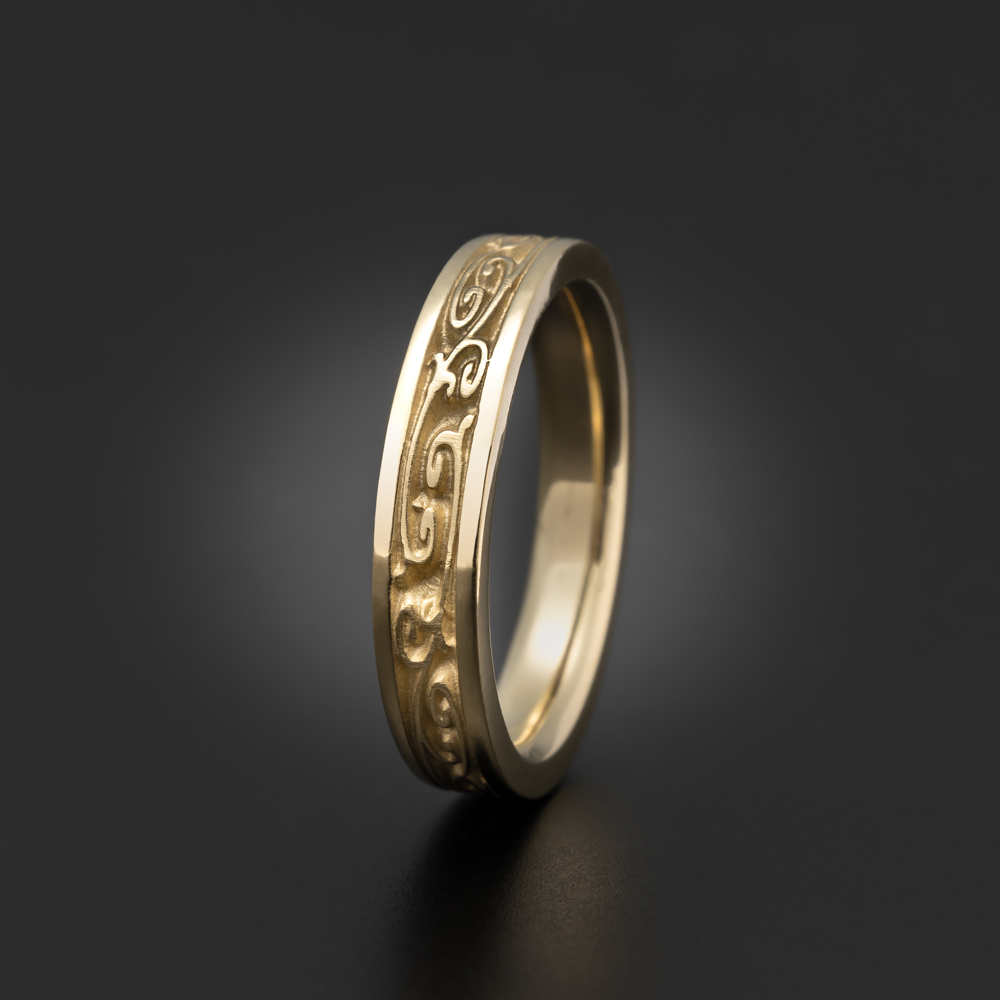 Extra Narrow Continuous Garden Gate Wedding Ring in 18K Yellow  Gold