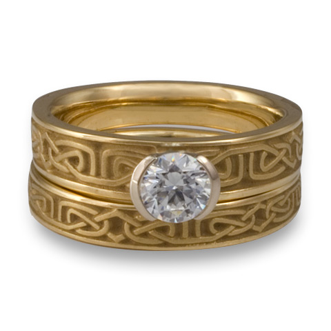 Extra Narrow Labyrinth Bridal Ring Set in 14K Yellow Gold With Diamond and 14K White Gold Split Mount