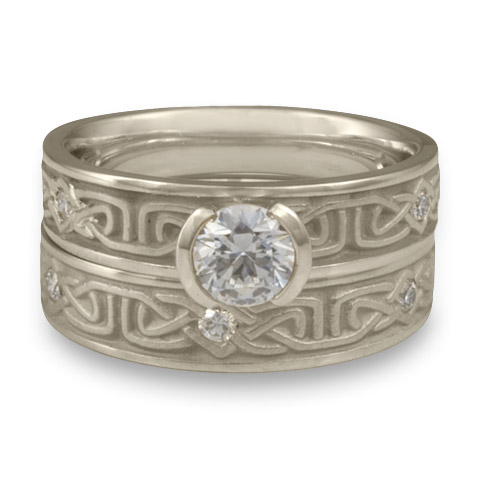 Extra Narrow Labyrinth Bridal Ring Set with Gems in Platinum