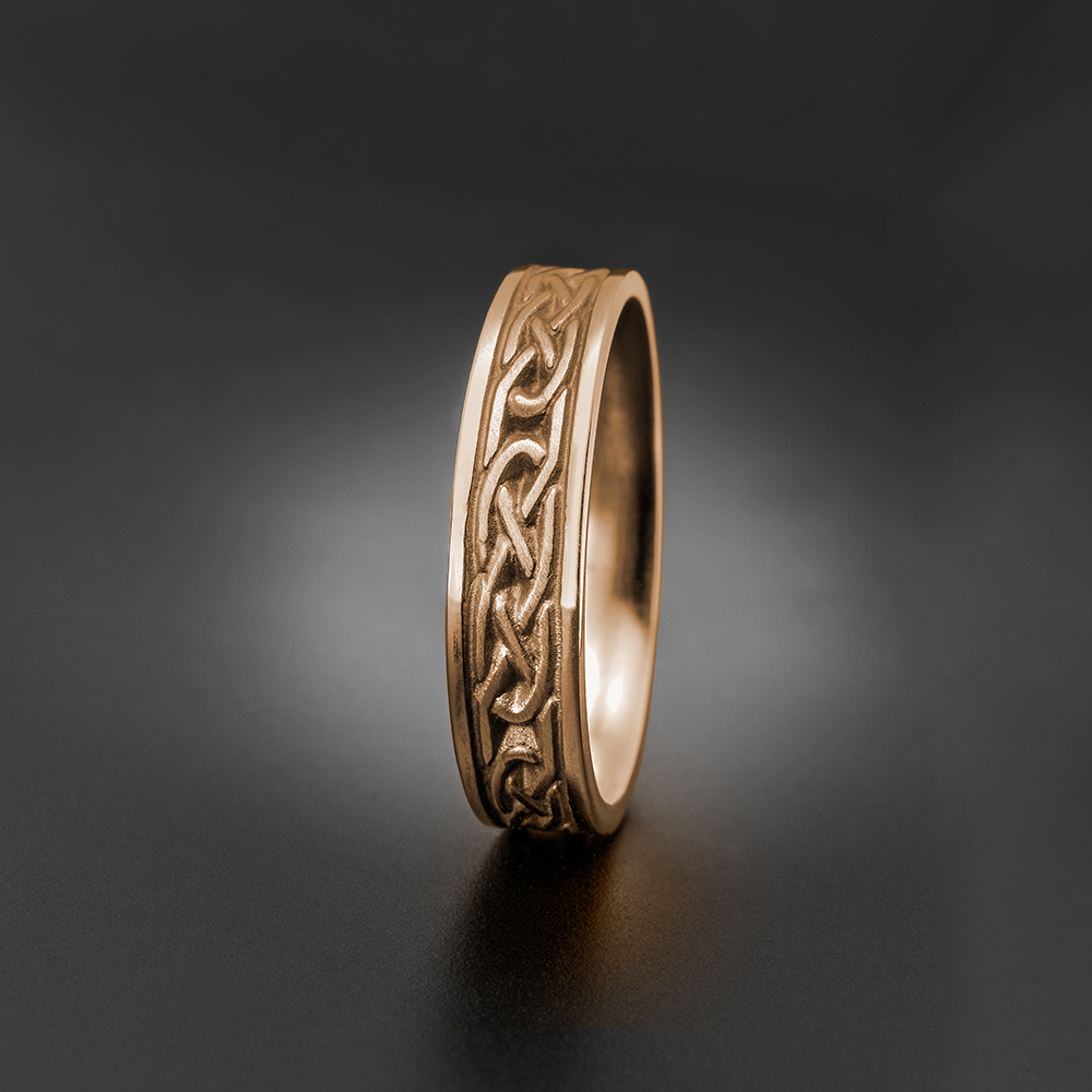 Extra Narrow Love Knot Wedding Ring in 18K Rose Gold