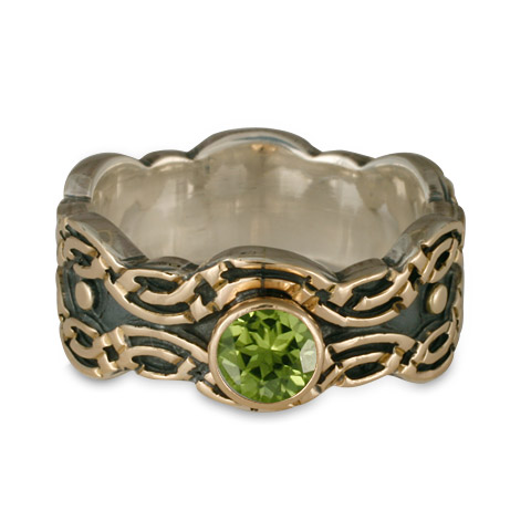 Flow Engagement Ring in Peridot