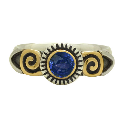 Medina Ring in Sapphire