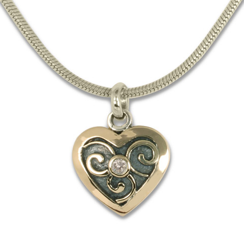 Mini Heart Swirl Pendant in Diamond