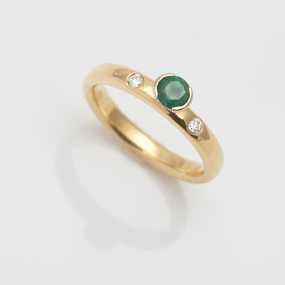 One-of-a-Kind Simplicity Split Mount Engagement Ring w/ Emerald in