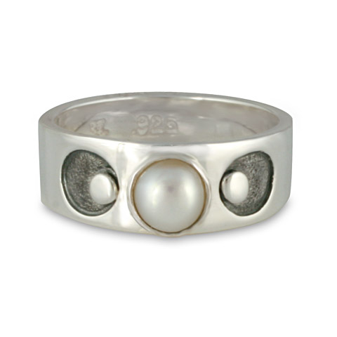 Owlette Ring in Sterling Silver