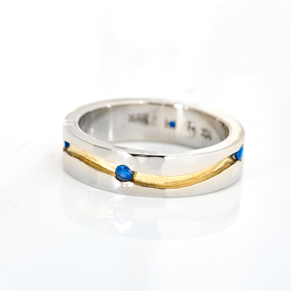 River Ring 6mm with Sapphire in