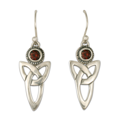 Trinity Earrings with Gems in Garnet