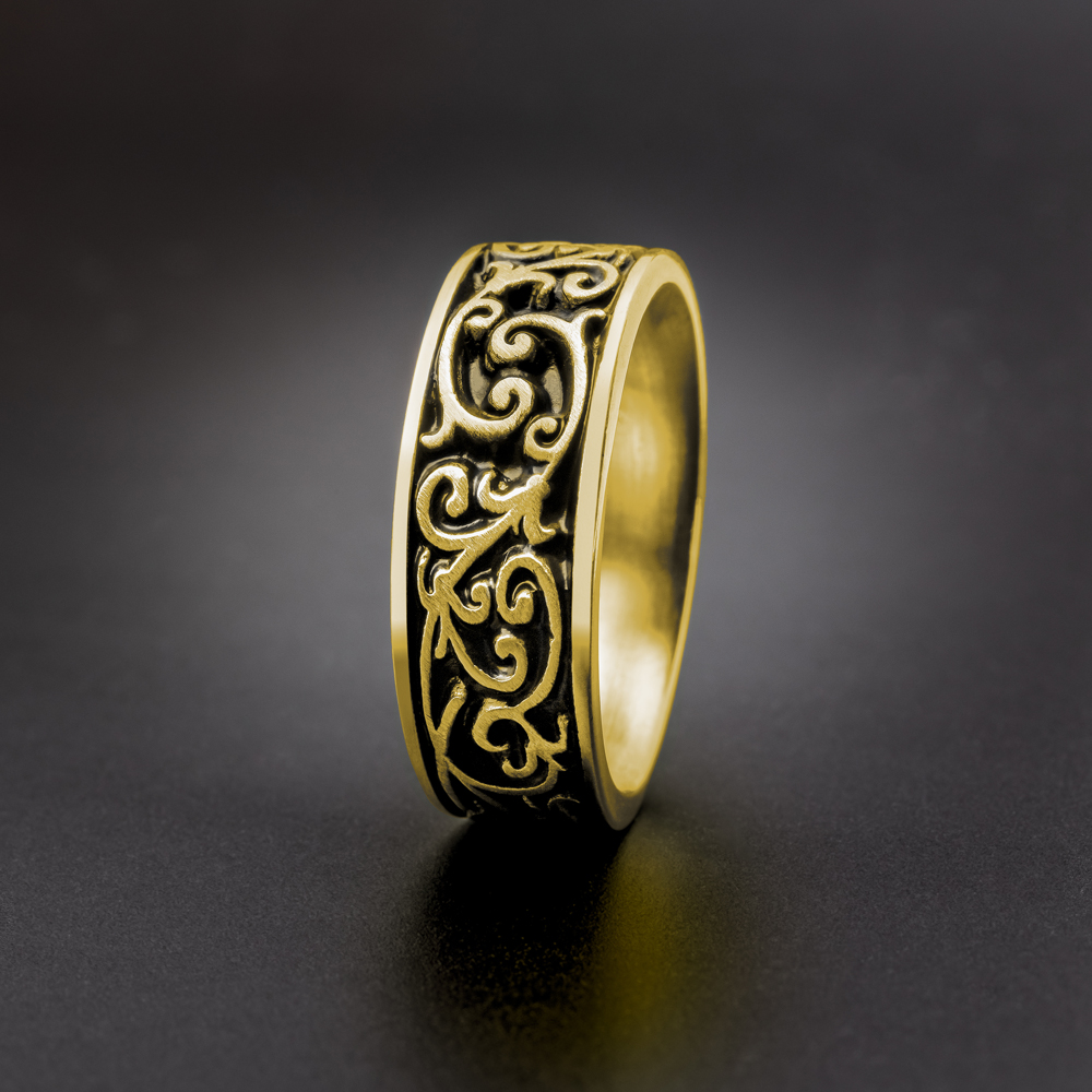 Wide Continuous Garden Gate Wedding Ring in 18K Yellow Gold Antiqued