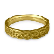 Medium Borderless Infinity Wedding Ring in 18K Yellow Gold