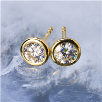 Bezel Stud Earrings 4mm in 14K Yellow Gold
