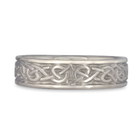 Narrow Celtic Hearts Wedding Ring in Platinum