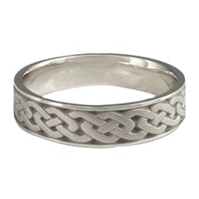 Narrow Celtic Link Wedding Ring in Stainless Steel