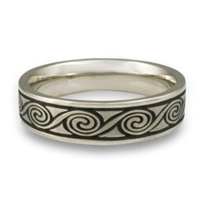 Narrow Rolling Moon Wedding Ring in Platinum