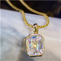 Pixel Pendant in 14K Yellow Gold